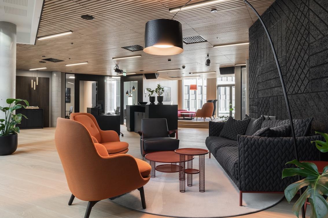 Loungeområde i resepsjon