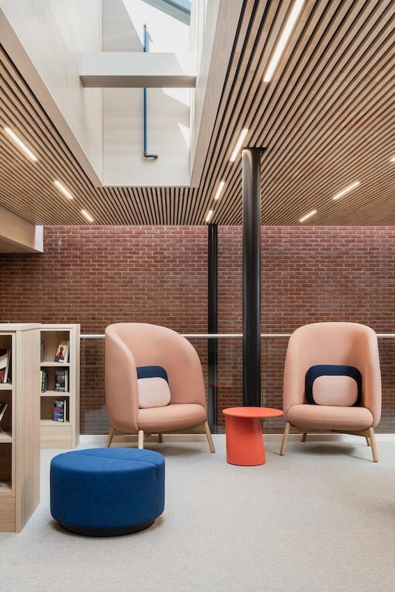 Bibliotek 2.etg 